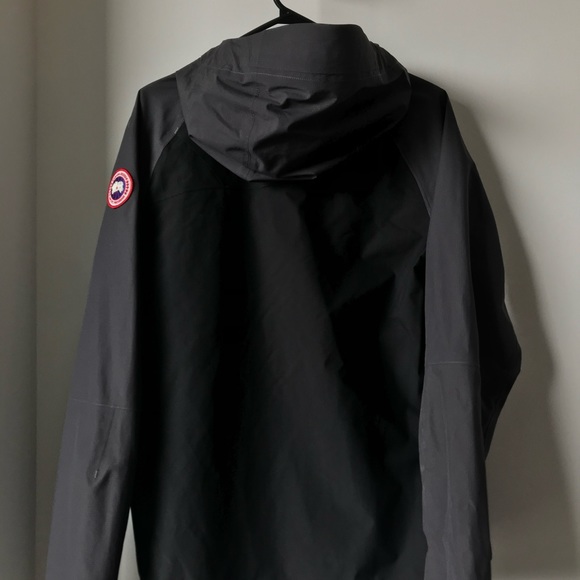 Canada Goose rain jacket - Picture 2 of 4